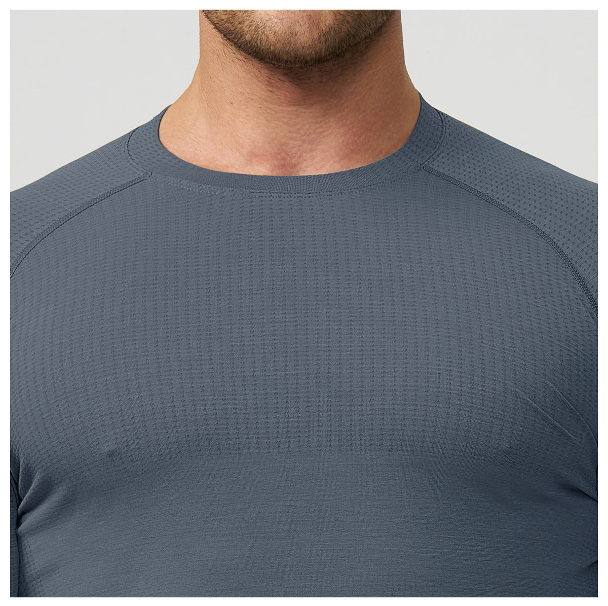 Men’s Seamless Quick-Dry Long Sleeve Training T-Shirt