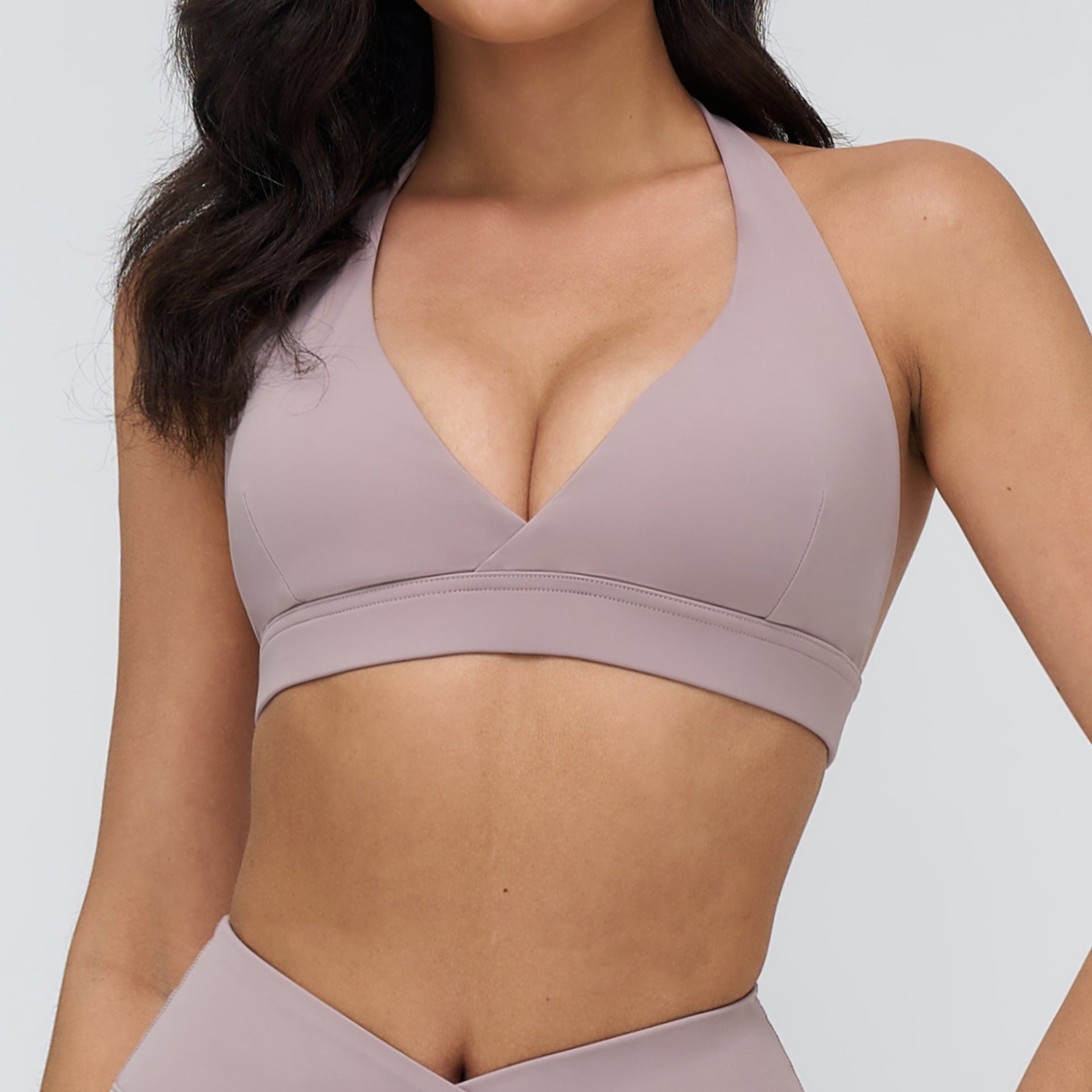 Women’s Cross-Front Halter V-Neck Sports Bra