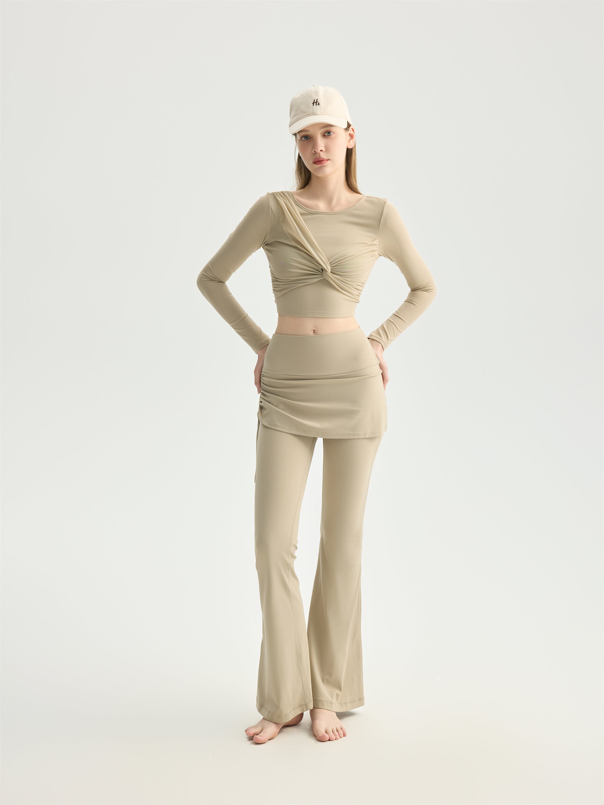 Twist Front Long Sleeve Crop
