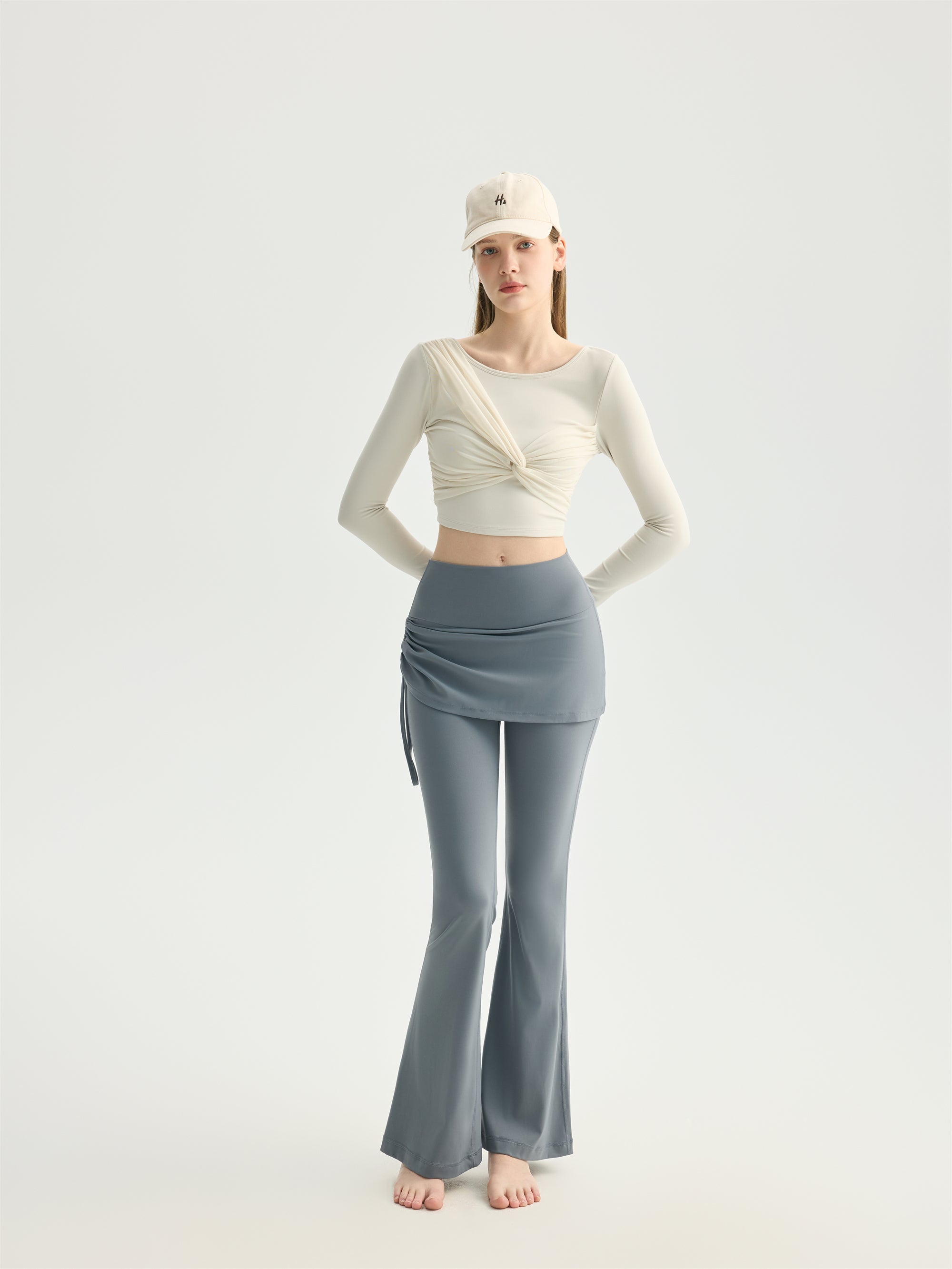 Twist Front Long Sleeve Crop