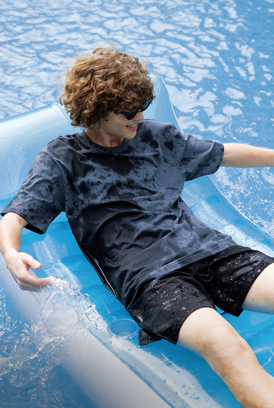 lookbook image shop_this_look_AVdw3f